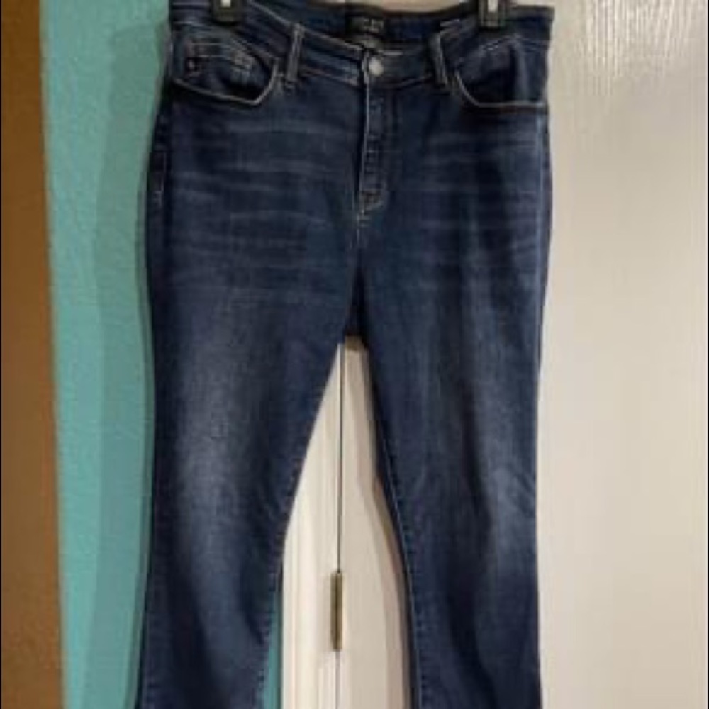 Judy Blue Dark Wash Cuffed Capris